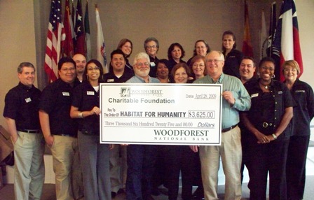 Woodforest National Bank Makes a Donation to the Local Habitat for Humanity Chapter