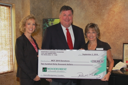 Senator Tommy Williams & the Woodforest Charitable Foundation recognize Texas charities at Appreciat