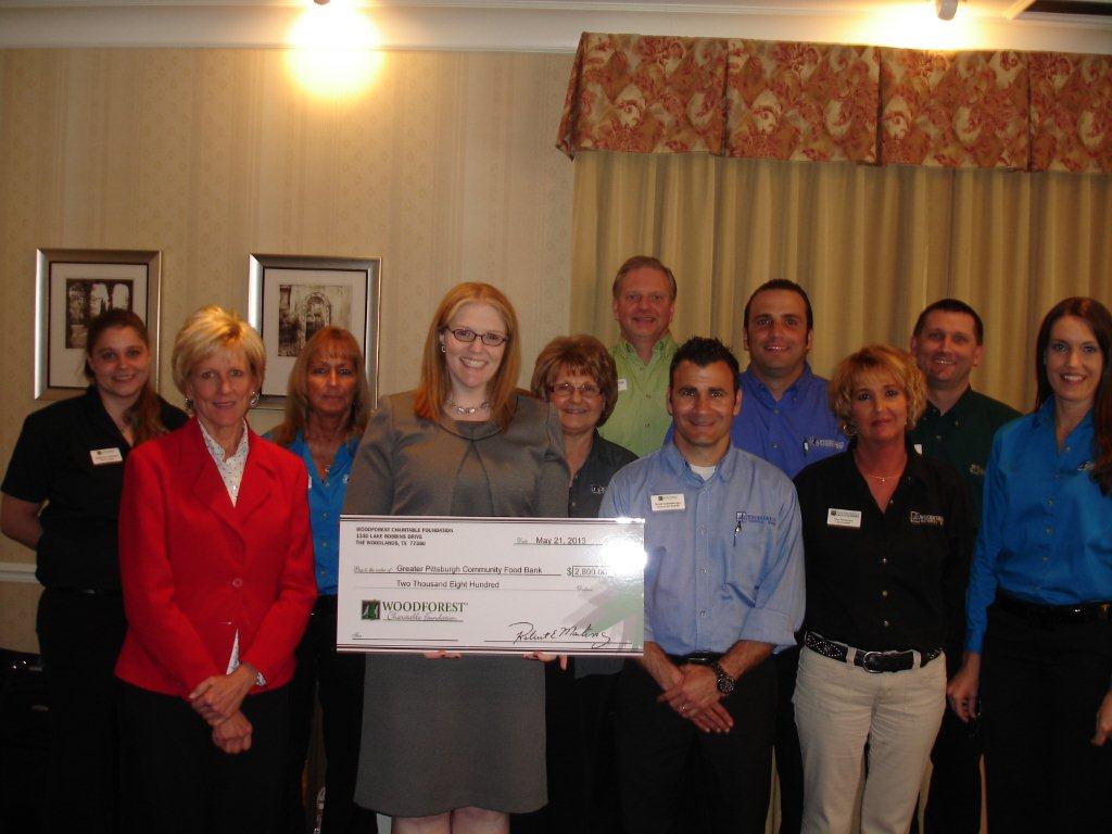 Greater Pittsburg Community Food Bank receives $2,800 donation from Woodforest Charitable Foundation